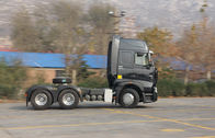 Đen Sinotruk Howo Tractor 6x4 Xe tải Đối với đường thông thường / Tough ZZ4257V3247N1B