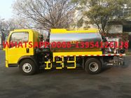 Xe tải phun nhựa đường nhẹ của HOWO Xe tải 4x2 6 bánh với động cơ Yunnei 115hp
