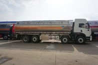 FAW 8 * 4 336hp 35CBM Dầu diesel Xe tăng chở nhiên liệu di động Xe tải chở dầu 251 - 350hp Mã lực
