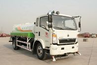 Xe tải chở dầu SINOTRUK HOWO 4 × 2 nhẹ 5000L với động cơ Diesel / phun nước