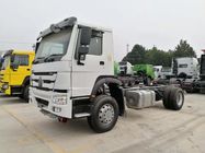Xe tải chở hàng hạng nặng HOWO màu trắng 4x2 Euro 2 với động cơ 290 HP và hệ thống lái ZF8118