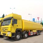 8X4 371HP 28CBM Xe chở nhiên liệu diesel Xe tải hạng nặng ZZ1317N4667W