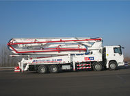 Xe tải bơm bê tông Sinotruk Howo 8x4 Euro 2 với chiều dài cơ sở 5000mm