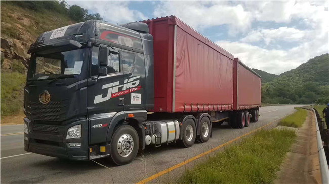 FAW JIEFANG JH6 Mười bánh xe tải 6x4 đầu xe tải cho thiết bị nặng hiện đại