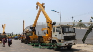 Đồ mới 6X4 HOWO xe tải giường phẳng gắn crane Telescopic Boom Truck