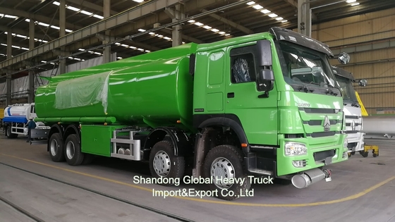 Sinotruk HOWO 8 * 4 xe tải bể nhiên liệu 12 bánh xe bể dầu 30000L xe tải phân phối