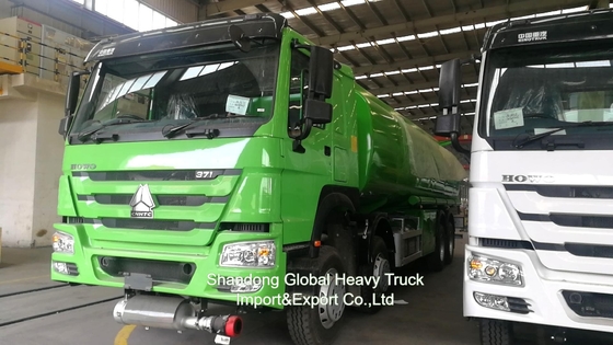 Sinotruk HOWO 8 * 4 xe tải bể nhiên liệu 12 bánh xe bể dầu 30000L xe tải phân phối