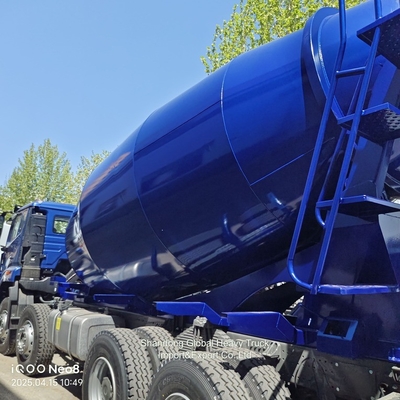 Sinotruck 4X2 6X4 8*4 3-20 Xe tải trộn bê tông khối Xăng trộn xe tải