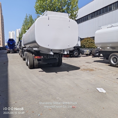 Sinotruk HOWO 6X4 20000L Tank Oil Fuel Tanker Truck bán tại Philippines