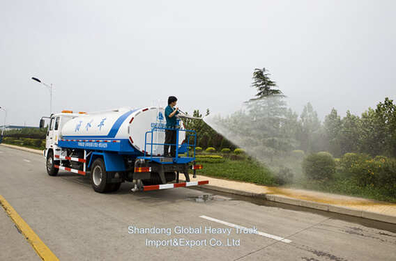 Sinotruk 3000 lít Tàu chở nước xe xả nước để vận chuyển nước và làm sạch đường
