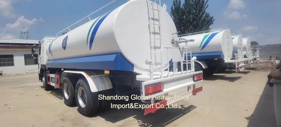 Động cơ diesel Sinotruck HOWO 6X4 336HP HOWO 10 Lốp xe 20000 lít Máy phun nước xe tăng