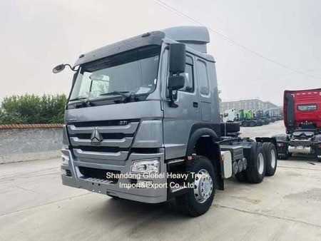 371HP Và 420HP Sinotruck HOWO A7 6X4 xe tải kéo với lốp xe 12.00R20