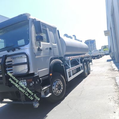 HOWO 6 × 4 Xe tải bể nước 20000 lít Xe tải phun nước với bể chống ăn mòn