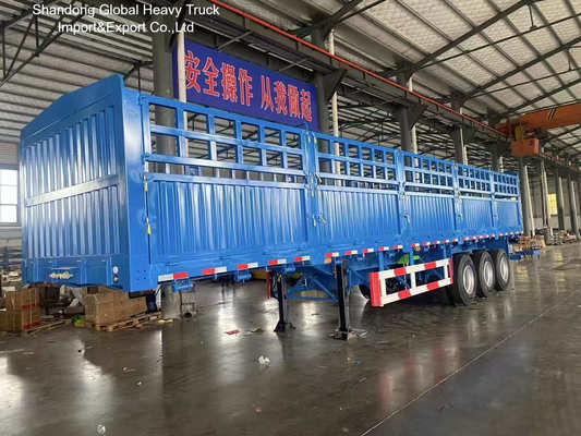 3 trục 60 tấn hàng rào bán xe kéo để vận chuyển chăn nuôi