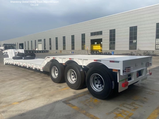 3 trục hàng rào bán xe kéo 40-60t Công suất vận chuyển hàng hóa