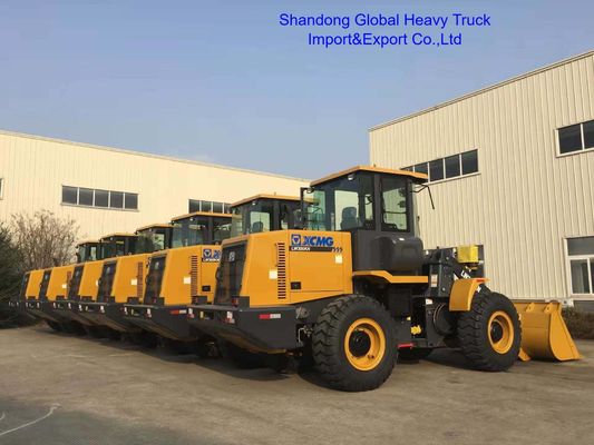 Máy xúc lật bánh trước XCMG XC948E tải trọng định mức 4 tấn với gầu 2.4 M3 và thông số kỹ thuật 7882*2500*3405mm