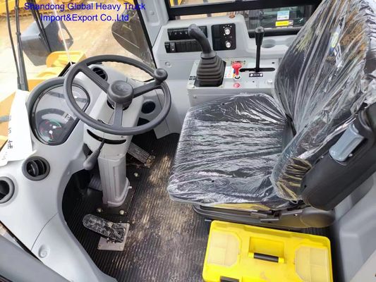 Máy xúc lật LIUGONG 777A 6-9t Tải trọng định mức 74.5 Kw