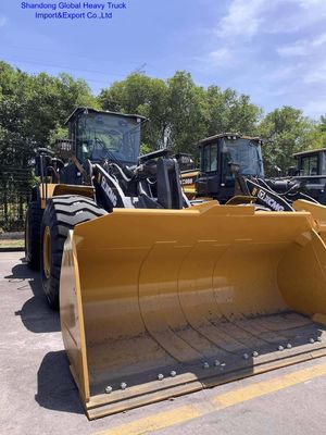 Máy xúc lật bánh trước XCMG XC948E tải trọng định mức 4 tấn với gầu 2.4 M3 và thông số kỹ thuật 7882*2500*3405mm