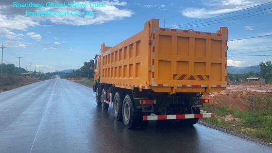 Xe tải đổ rác hạng nặng với dung lượng tải trọng 30-35 tấn 400 lít bể nhiên liệu và lốp xe 12.00R20
