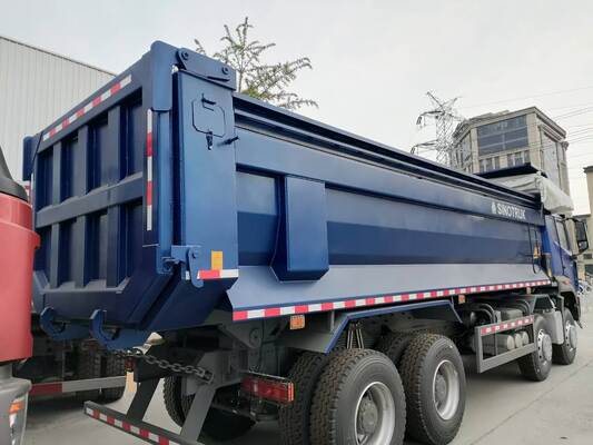 Xe tải trộn bê tông HOWO được cải tạo 10 mét khối với động cơ 371HP để giao bê tông hiệu quả về chi phí