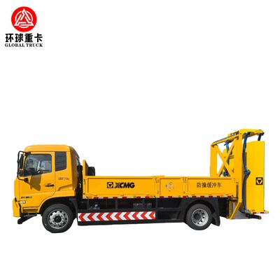 HOWO 4 × 2 xe tải đệm va chạm với 350 mã lực và hệ thống bảo vệ hấp thụ năng lượng cho an toàn bảo trì đường cao tốc