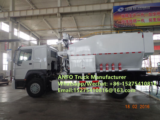 Durable reliable HOWO 10/15/20/30T BCLH-10 máy trộn và nạp tại chỗ thuốc nổ dạng hạt amoni ANFO Xe tải dịch vụ nổ nhũ tương Đơn vị sản xuất thuốc nổ di động khoan MEMU MMU