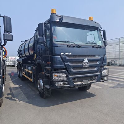 HOWO 15CBM Truck hút nước thải chân không với loại ổ 6 × 4 và công suất động cơ 266HP để làm sạch chất thải đô thị và công nghiệp
