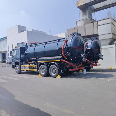 HOWO 15CBM Truck hút nước thải chân không với loại ổ 6 × 4 và động cơ 336HP để làm sạch bể phân hủy và vận chuyển bùn