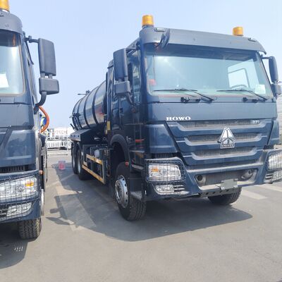 HOWO 15CBM Xe hút nước thải chân không với loại ổ 6 × 4 và động cơ 266HP để làm sạch chất thải đô thị và công nghiệp