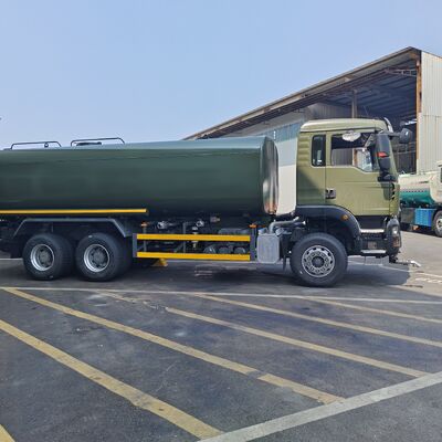HOWO TX 6 × 4 xe tải bể nước với tải trọng 20T và tiêu chuẩn khí thải Euro 2 cho việc làm sạch đường và kiểm soát bụi