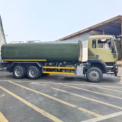 HOWO TX 6 × 4 xe tải bể nước với tải trọng 20T và tiêu chuẩn khí thải Euro 2 để ngăn chặn bụi đường bộ và sử dụng đô thị