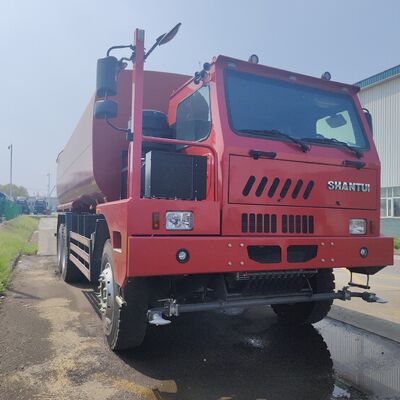 Xe tải chở nước Shantui 6 × 4 có tải trọng 20 tấn và thùng bằng thép carbon cường độ cao để ngăn chặn bụi trong khai thác mỏ
