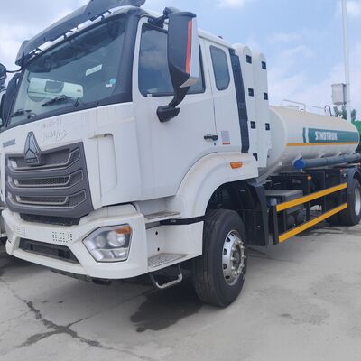 HOWO NX 6×4 CNG Fuel Tank Truck với động cơ 400HP và tải trọng 20T cho vận chuyển diesel và xăng
