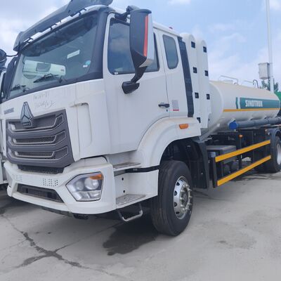HOWO NX 6×4 CNG Tank Fuel Truck với động cơ 400HP và dung lượng 25.000L cho phân phối nhiên liệu