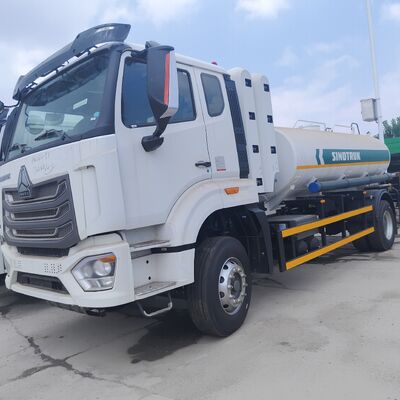 HOWO NX 6×4 CNG Fuel Tank Truck với động cơ 400HP và tải trọng 20T cho vận chuyển diesel và xăng
