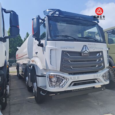 HOWO NX 8x4 30000L Xe tải bể nhiên liệu Công suất nặng Xe tải diesel Bowser cho vận chuyển nhiên liệu Kenya