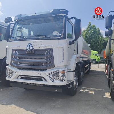 HOWO NX 8x4 30000L Xe tải bể nhiên liệu Công suất nặng Xe tải diesel Bowser cho vận chuyển nhiên liệu Kenya