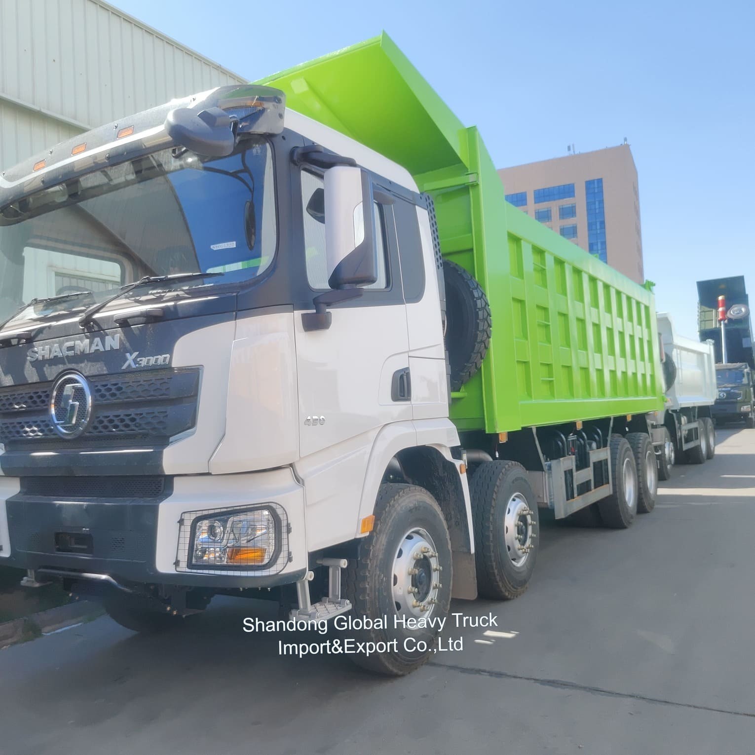 Shacman X3000 Dump Truck Heavy Duty Tipper Truck với động cơ 430hp 8x4 bánh lái và dung lượng tải 50-60t