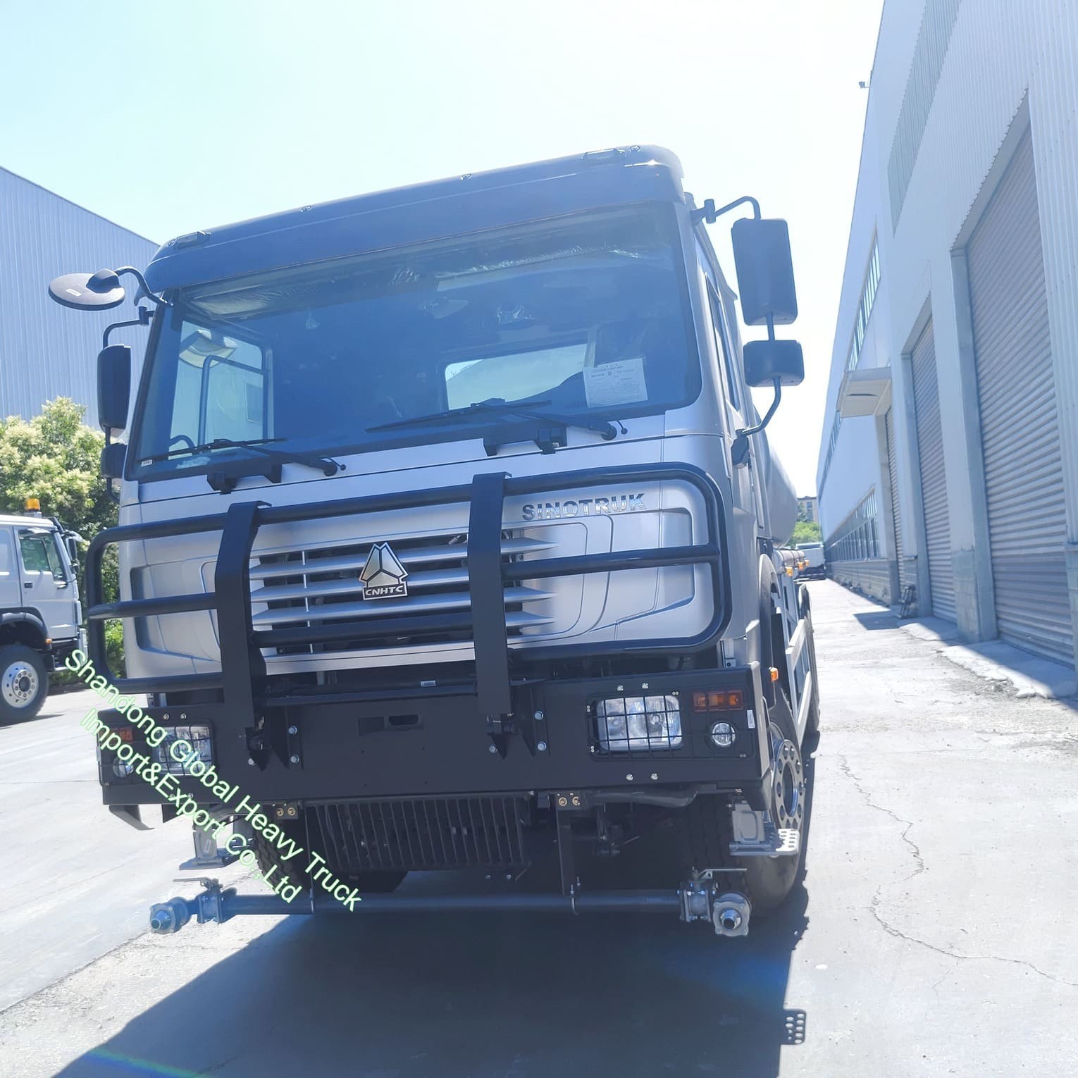 Trung Quốc xe tải cũ / mới Sinotruk HOWO 6 * 4 và 8 * 4 371HP-375HP xe tải đổ rác