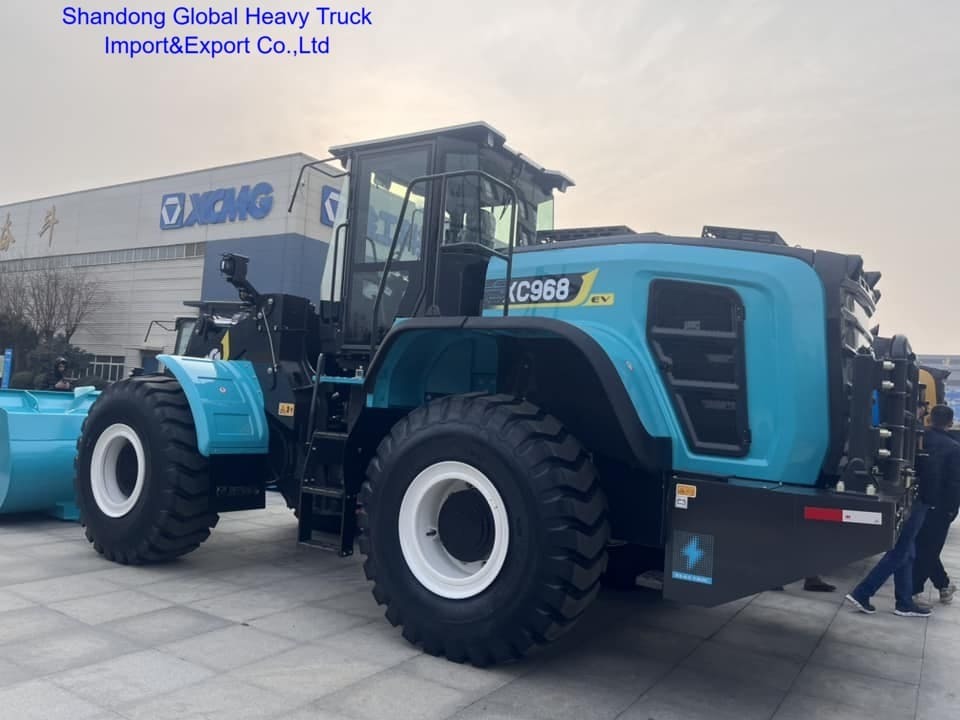 XCMG XC968 6 tấn bánh xe tải với 3.5m3 Rock Bucket