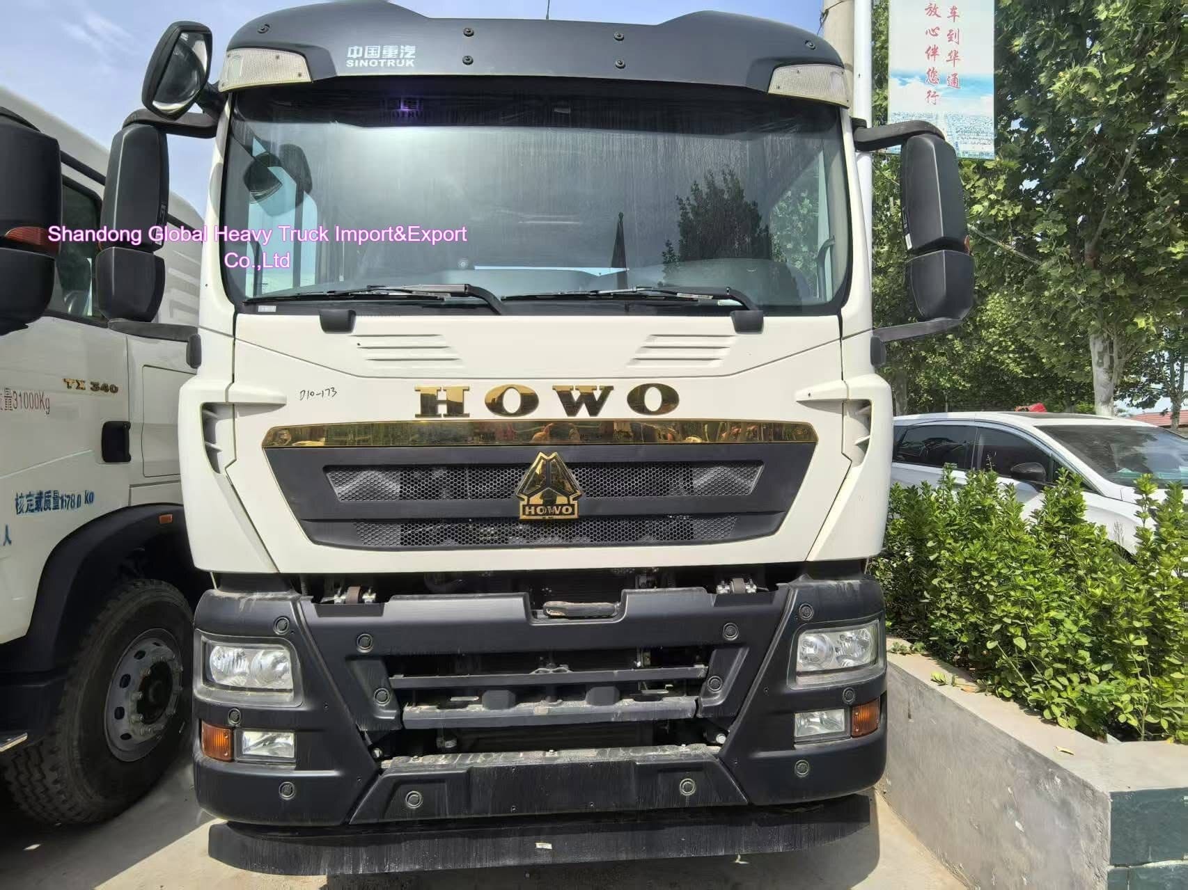 Xe tải trộn bê tông 6 × 4 SDEC 12m3 cho các dự án xây dựng