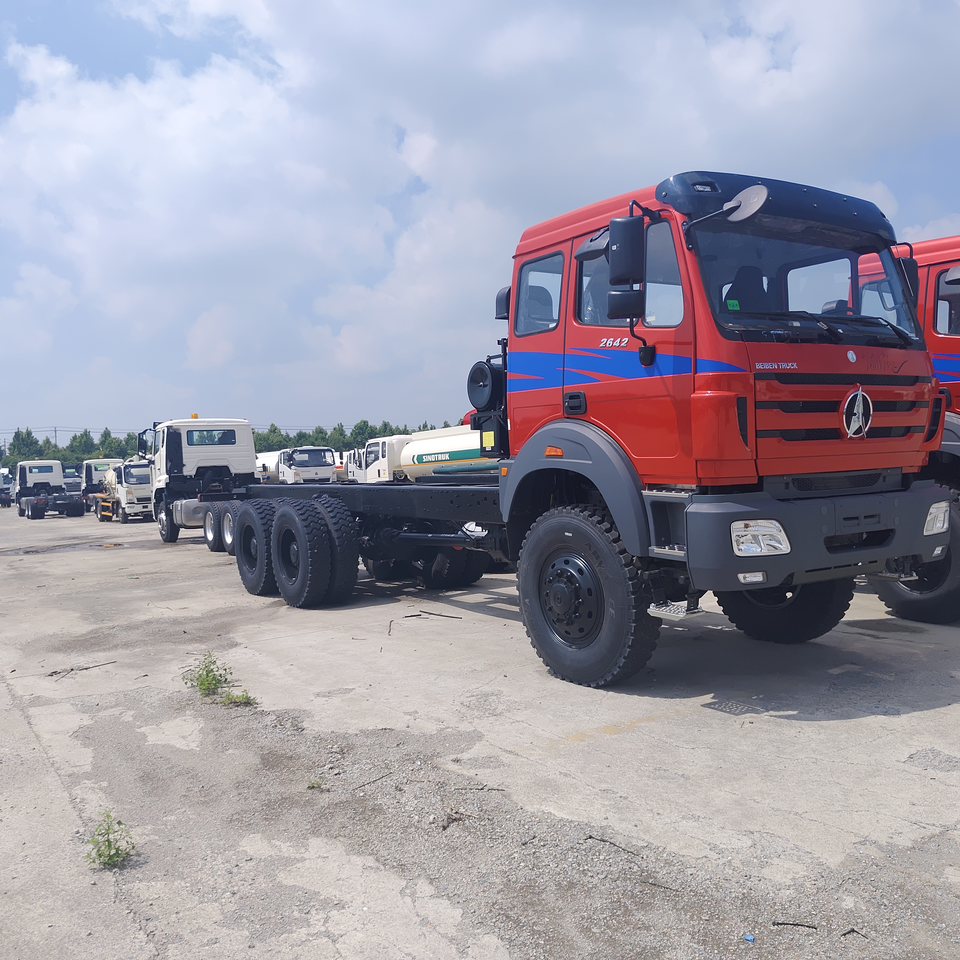 BEIBEN 2648 6 × 4 Heavy Duty Mining Dump Truck với động cơ 480HP WEICHAI và tải trọng 30-40 tấn để vận chuyển đồng và coban