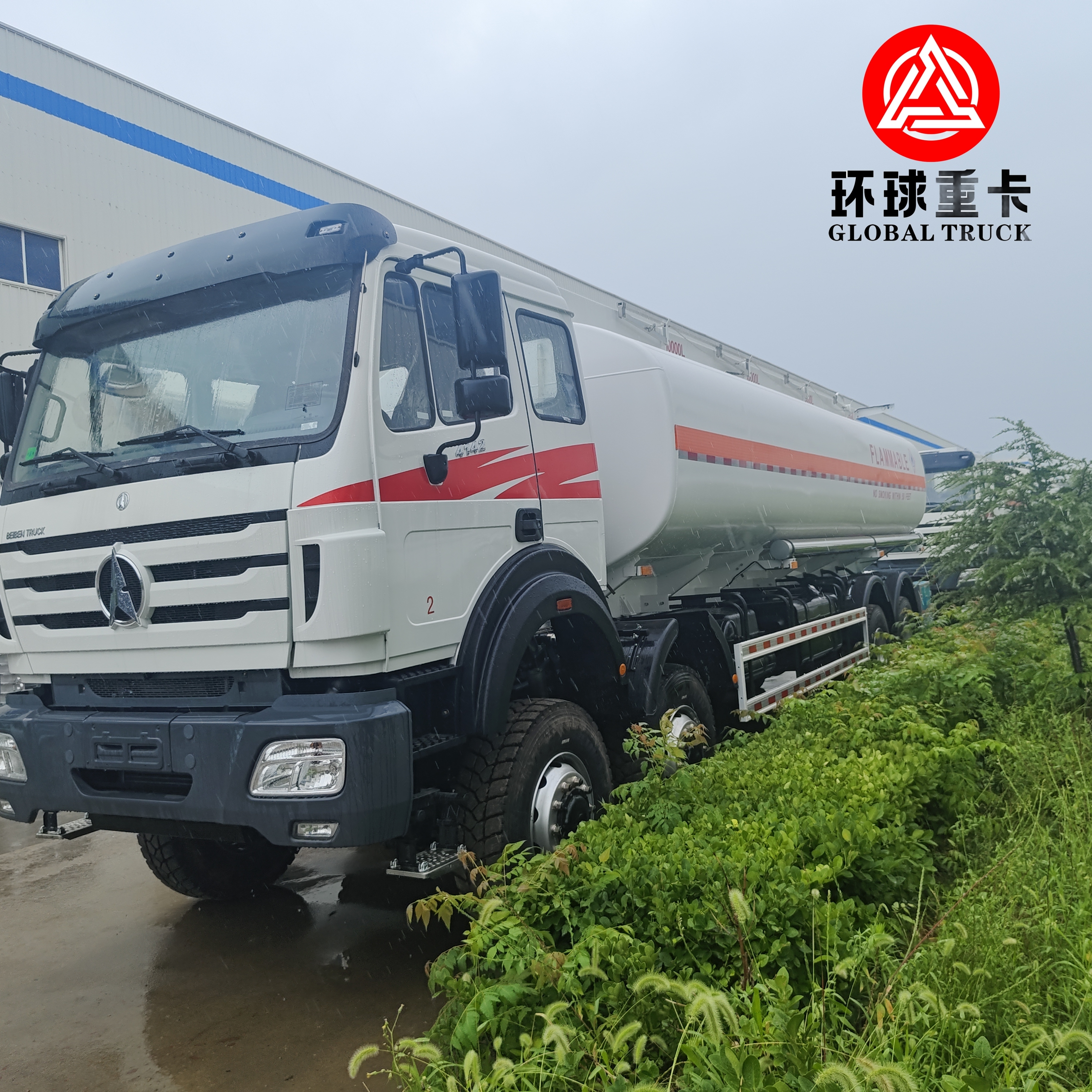 Beiben 8x8 35,000L xe tải xe tăng dầu công suất nặng xe tải xe tăng nhiên liệu cho các dự án khai thác mỏ Congo