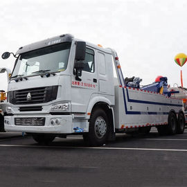 Sinotruck HOWO 6 * 4 20T Road Wrecker Tow Truck Euro 2 8997 * 2300 * 3350mm